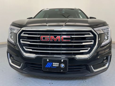 Used 2024 GMC Terrain SLT image 6