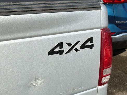 Used 2002 Dodge Dakota 4x4 Club Cab image 12