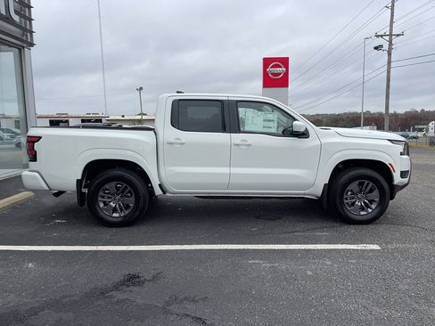 New 2026 Nissan Frontier SV image 19