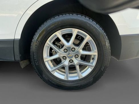 Used 2022 Chevrolet Equinox LT AWD/4WD image 14