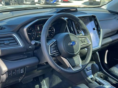 Certified 2025 Subaru Ascent Limited image 24
