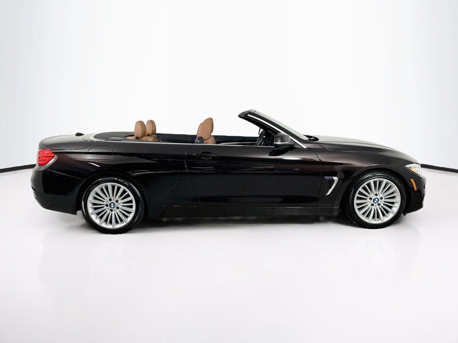 Used 2014 BMW 428i Convertible RWD image 4