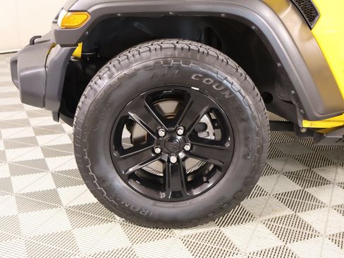 Used 2021 Jeep Wrangler Unlimited Sport AWD/4WD image 16