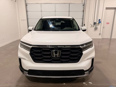 Used 2023 Honda Pilot EX-L image 2