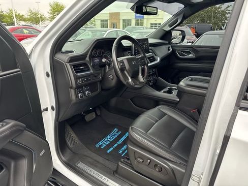 Used 2021 Chevrolet Tahoe RST w/ Luxury Package AWD/4WD image 10