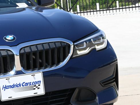 Used 2020 BMW 330i Sedan w/ Convenience Package RWD image 10