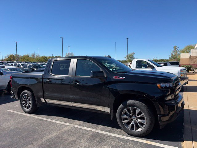 Used 2020 Chevrolet Silverado 1500 RST AWD/4WD image 3
