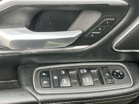 Used 2021 RAM 1500 Laramie image 18