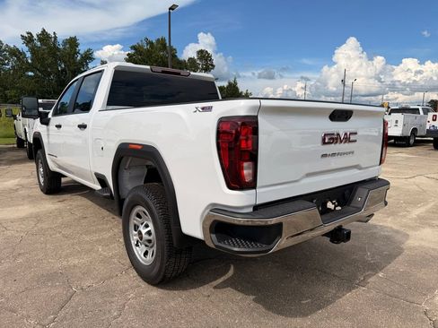New 2026 GMC Sierra 2500 Pro w/ Convenience Package AWD/4WD image 3