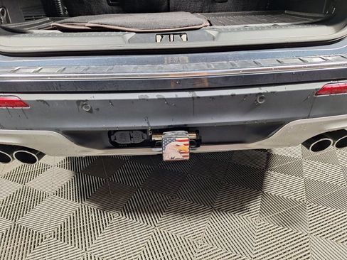 Used 2022 Ford Explorer Platinum w/ Equipment Group 601A RWD image 26
