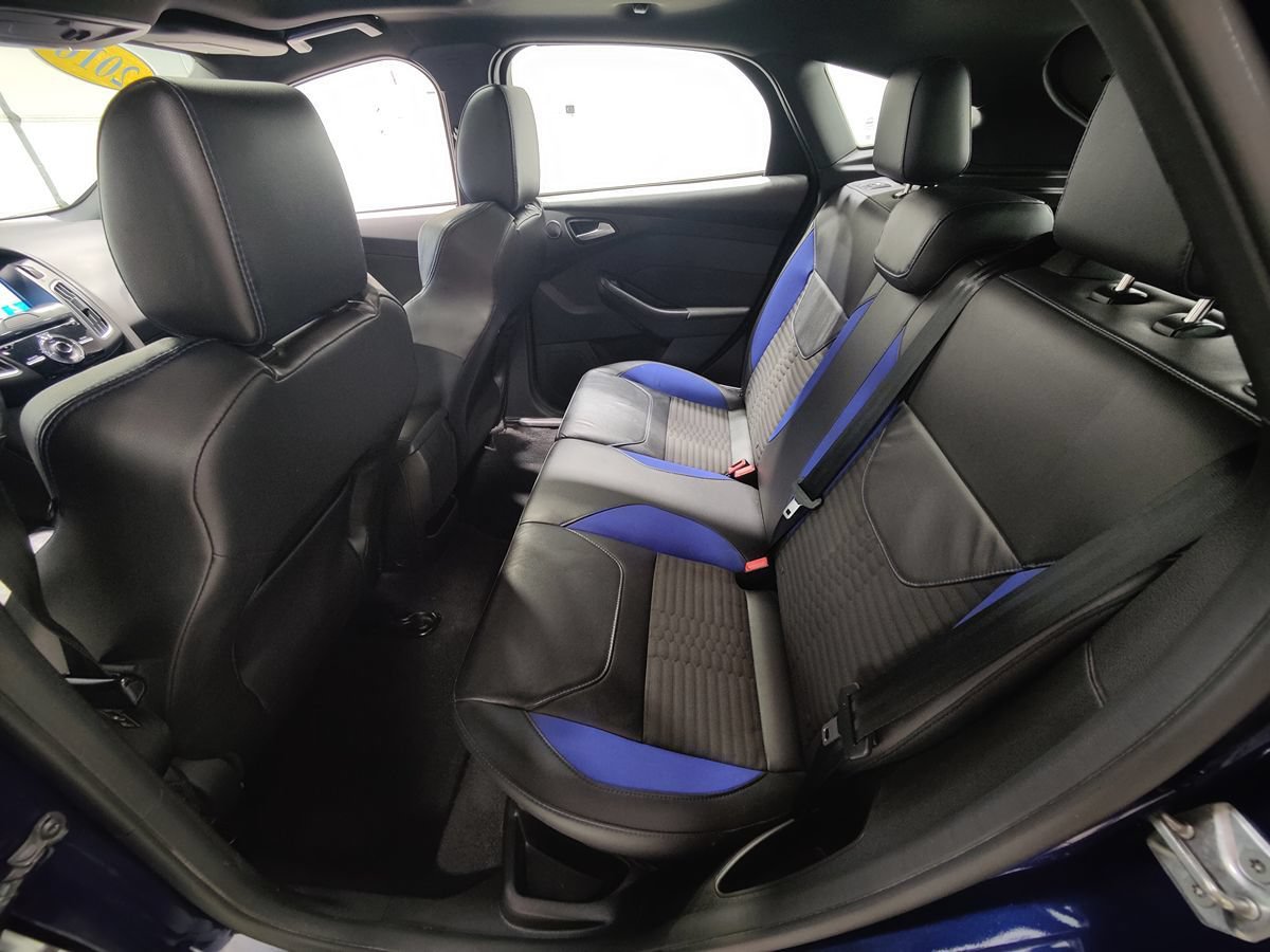 Used 2016 Ford Focus ST w/ Equipment Group 401A FWD image 44