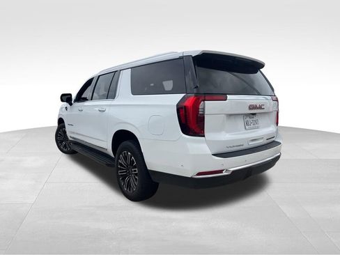 Used 2025 GMC Yukon XL Elevation w/ LPO, Floor Liner Package RWD image 3