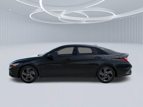 New 2026 Hyundai Elantra Sport w/ Cargo Package image 3