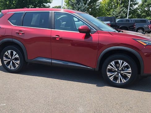 Used 2023 Nissan Rogue SV AWD/4WD image 11