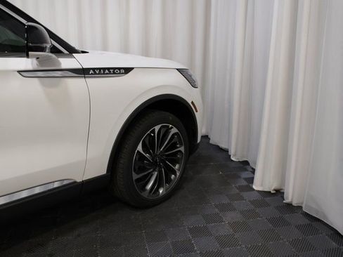 New 2026 Lincoln Aviator Reserve image 28