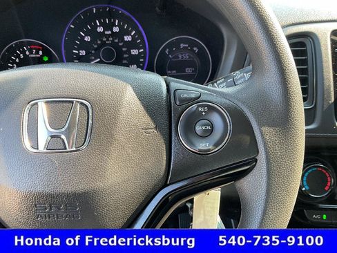 Certified 2019 Honda HR-V LX image 34