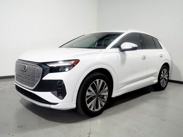 Used 2023 Audi Q4 e-tron Premium Plus w/ Premium Plus RWD image 10