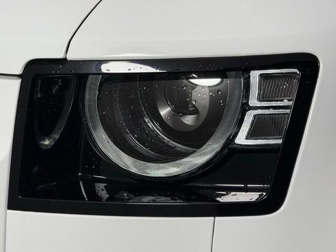 New 2025 Land Rover Defender 110 S image 11