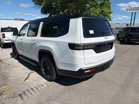 New 2026 Jeep Grand Wagoneer L 4WD image 4