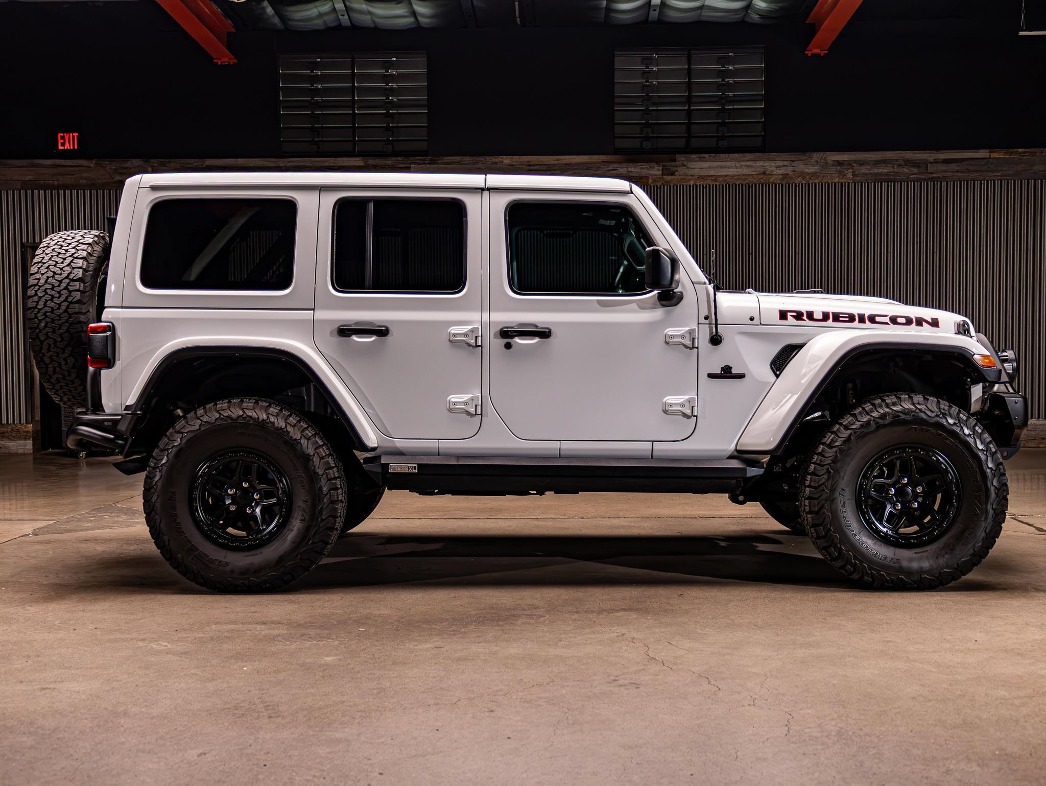 Used 2021 Jeep Wrangler Unlimited Rubicon AWD/4WD image 10