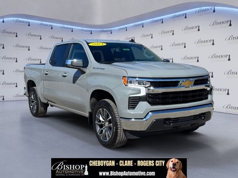Used 2024 Chevrolet Silverado 1500 LT AWD/4WD image 17