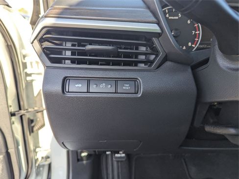 Used 2023 Nissan Altima 2.5 SV image 23