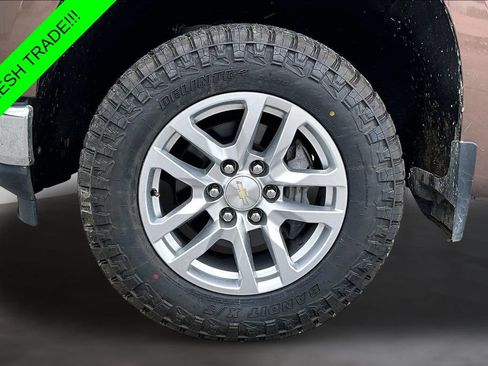 Used 2019 Chevrolet Silverado 1500 LT w/ All-Star Edition AWD/4WD image 32