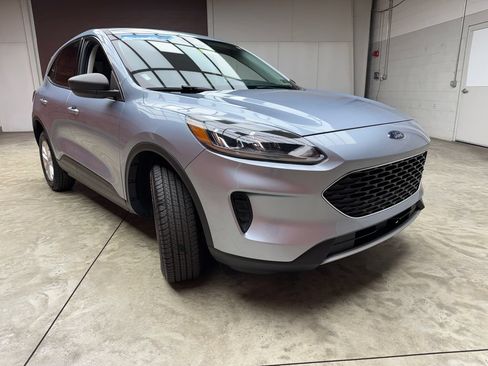 Certified 2022 Ford Escape SE AWD/4WD image 5