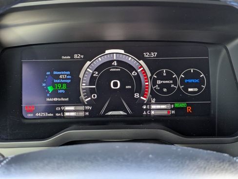 Used 2023 Toyota Tundra Platinum image 29