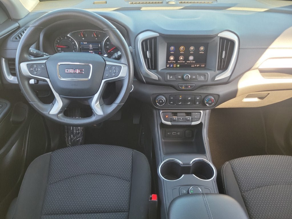 Used 2024 GMC Terrain SLE FWD image 9