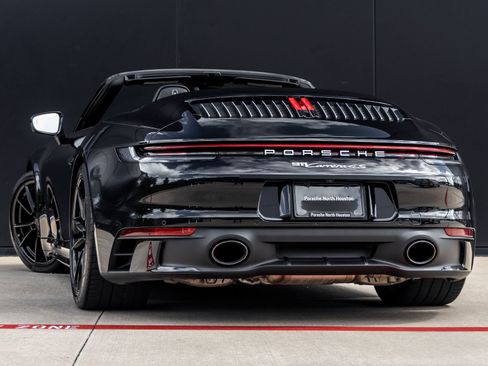 Certified 2020 Porsche 911 Carrera 4S AWD/4WD image 3