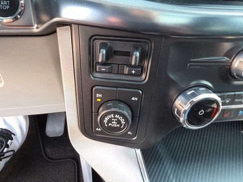 Certified 2022 Ford F150 Limited image 27