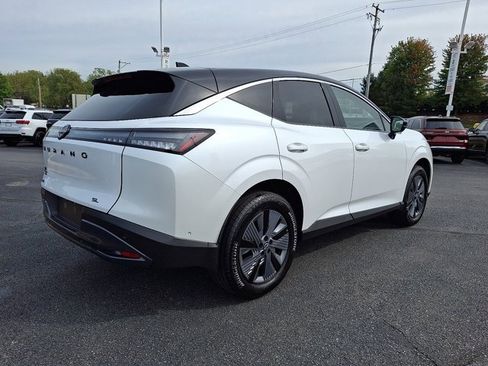 Used 2025 Nissan Murano SL w/ Cargo Package image 7