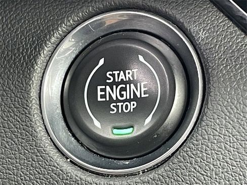 Used 2025 Buick Enclave Preferred image 22