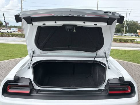 Used 2023 Dodge Challenger SRT Hellcat RWD image 15