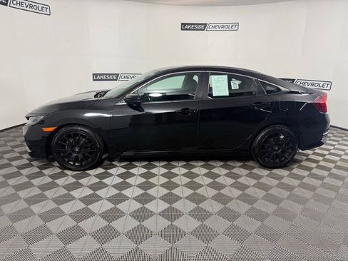 Used 2020 Honda Civic Sport image 3