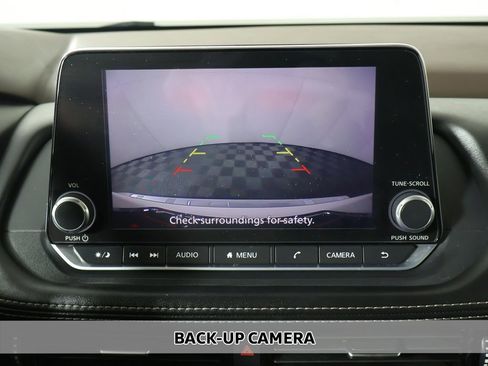 Used 2023 Nissan Rogue SV w/ SV Premium Package image 7