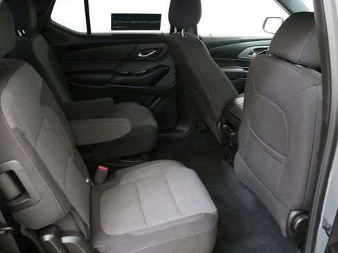 Certified 2023 Chevrolet Traverse LT w/ Midnight/Sport Edition AWD/4WD image 25