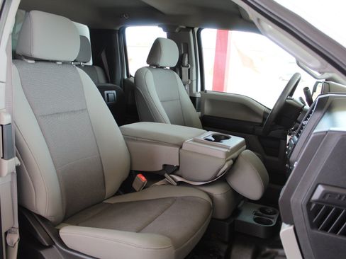 Used 2018 Ford F150 XL w/ Equipment Group 101A Mid AWD/4WD image 13