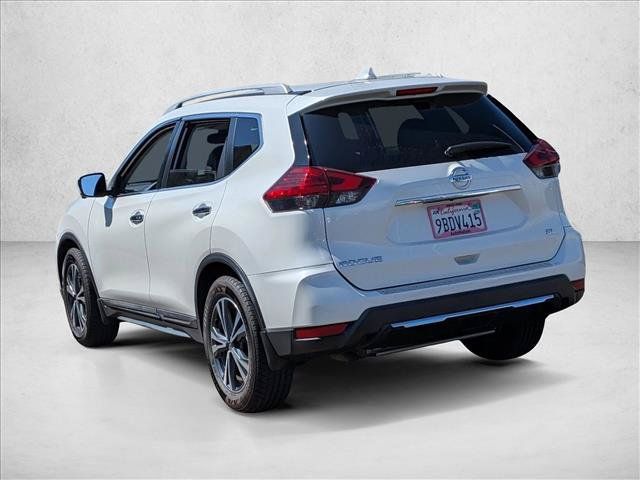 Used 2017 Nissan Rogue SL w/ SL Premium Package FWD image 8