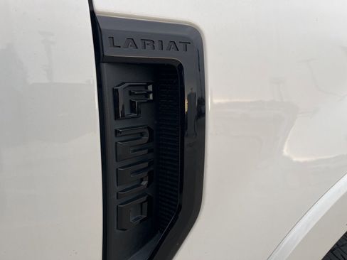 Used 2021 Ford F250 Lariat image 63