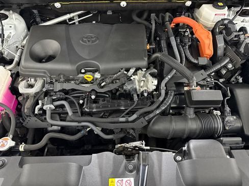 Used 2023 Toyota Venza XLE AWD/4WD image 46