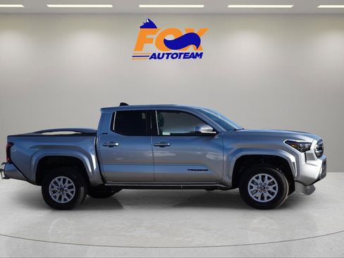 New 2026 Toyota Tacoma SR5 image 6