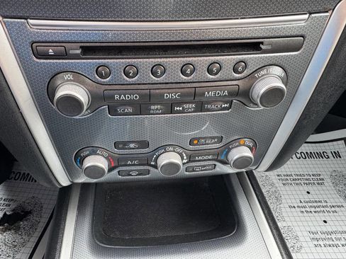 Used 2018 Nissan Pathfinder SL image 51