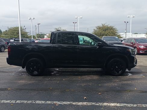 Used 2023 Honda Ridgeline Black Edition image 2
