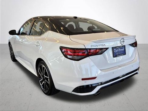 Certified 2025 Nissan Sentra SR FWD image 11