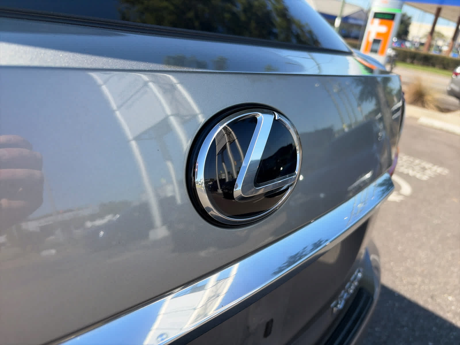 Used 2021 Lexus RX 350 FWD w/ Premium Package image 4