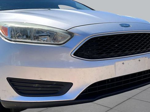 Used 2015 Ford Focus S FWD image 28