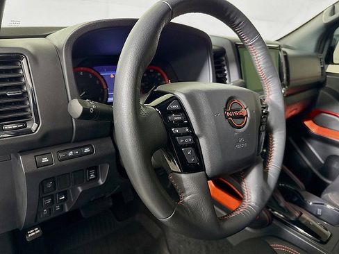 Certified 2023 Nissan Frontier PRO-4X w/ Pro Convenience Package image 9