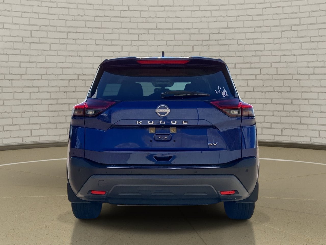 Used 2023 Nissan Rogue SV FWD image 6